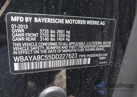 2013 BMW 750I z USA, uszkodzony, nr VIN WBAYA8C55DD227623